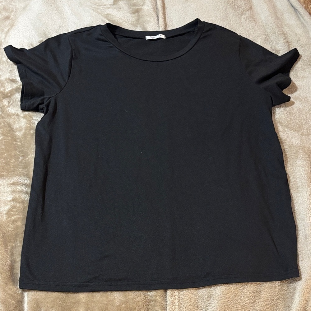 Elegant Black Short Sleeve Women's Tee